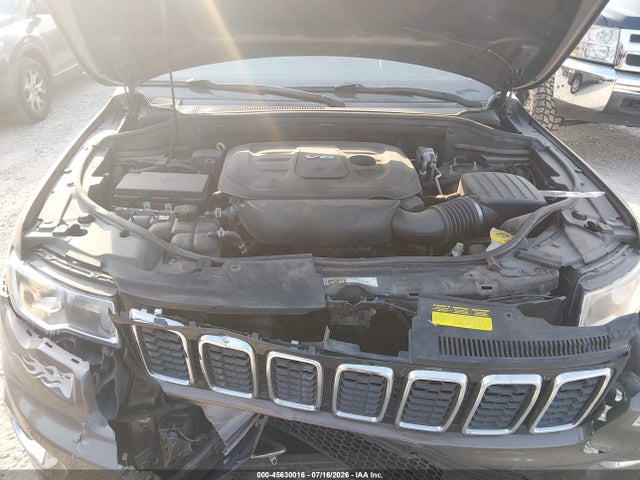 2019 JEEP GRAND CHEROKEE LAREDO E 4X2 10