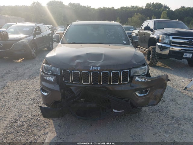 2019 JEEP GRAND CHEROKEE LAREDO E 4X2 12