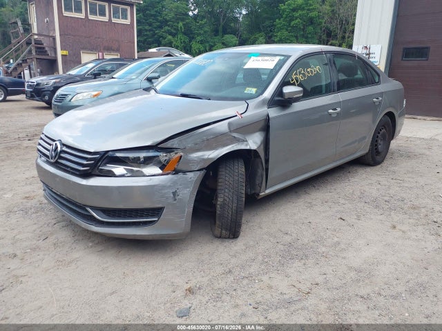 2014 Volkswagen PASSAT 2.5L S — фото 2