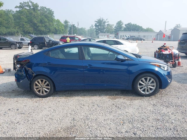 صورة مصغرة 13 لـ 2016 Hyundai ELANTRA SE