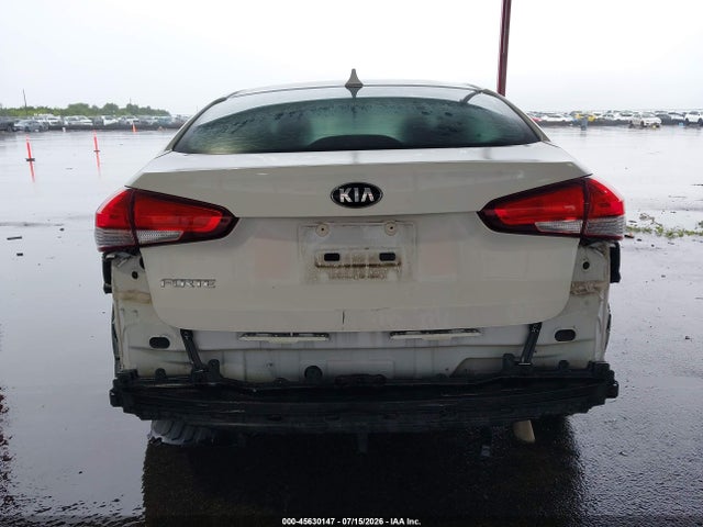 2017 KIA FORTE LX 17