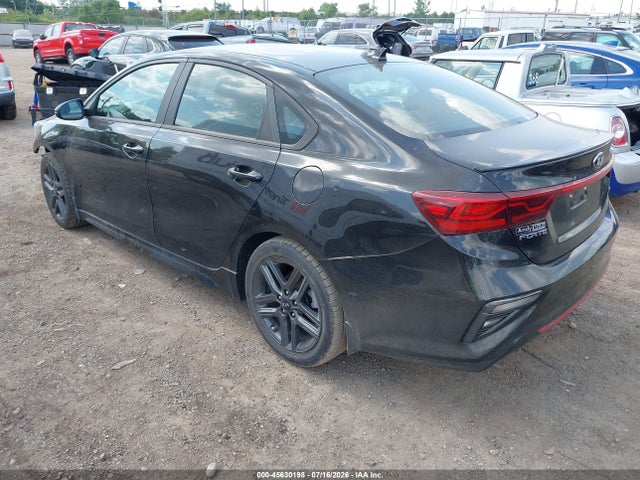صورة 3 لـ 2021 KIA FORTE GT-LINE