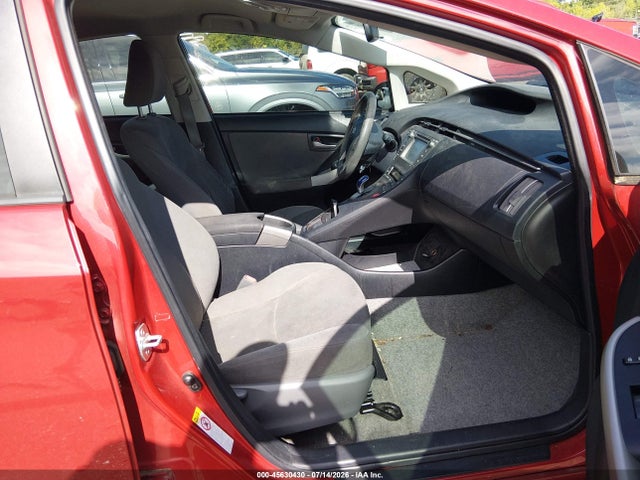 2014 Toyota PRIUS TWO — фото 5