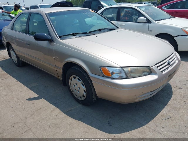1999 Toyota CAMRY LE photo 6