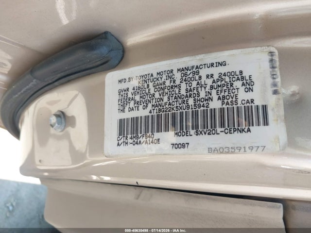 1999 Toyota CAMRY LE photo 9