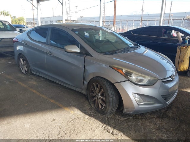 2015 HYUNDAI ELANTRA SE