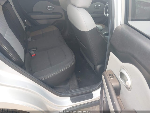 2014 KIA SOUL + 照片 8