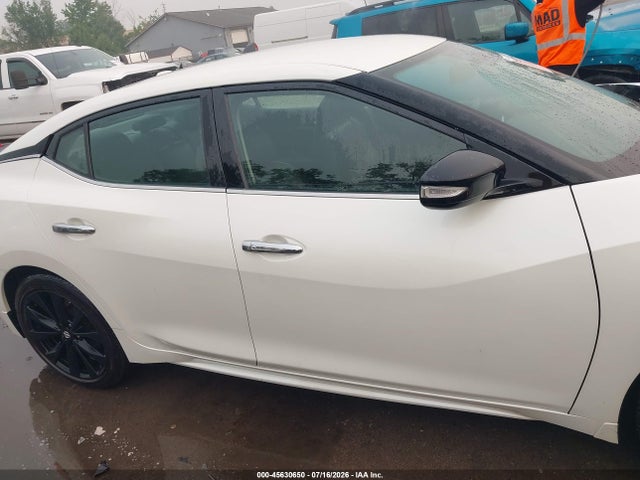 صورة 13 لـ 2017 Nissan MAXIMA 3.5 SR