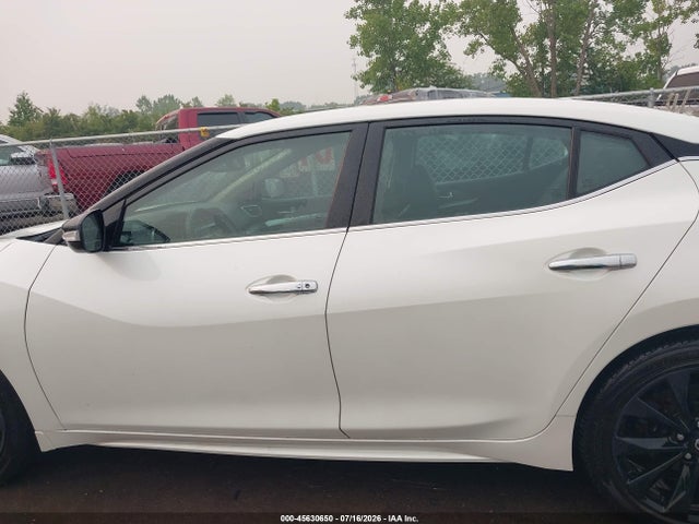 صورة 14 لـ 2017 Nissan MAXIMA 3.5 SR