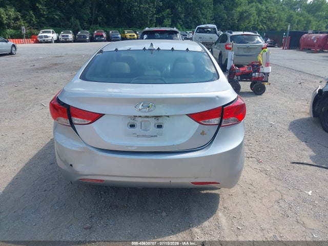 2011 Hyundai ELANTRA LIMITED 照片 17