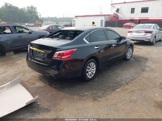 2015 Nissan ALTIMA 2.5 S — фото 4