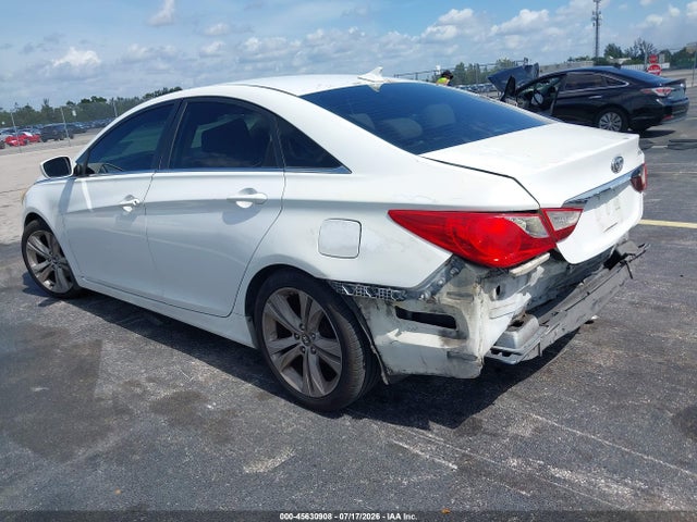 2011 Hyundai SONATA GLS — фото 3