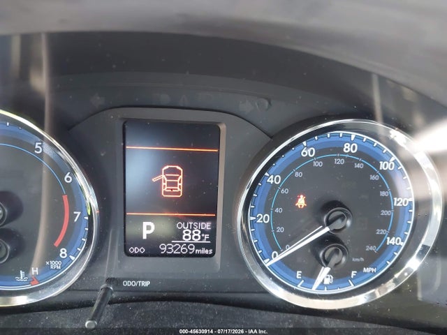 صورة 7 لـ 2019 Toyota COROLLA LE