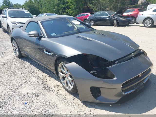 2019 JAGUAR F-TYPE P300