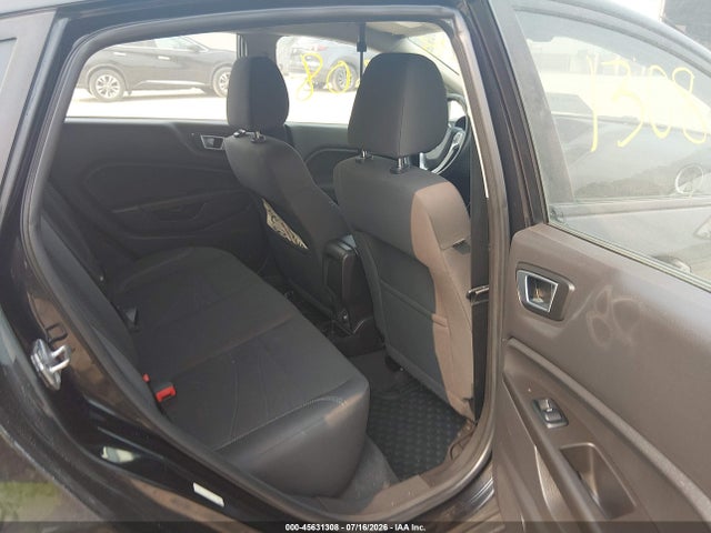2015 FORD FIESTA SE 照片 8