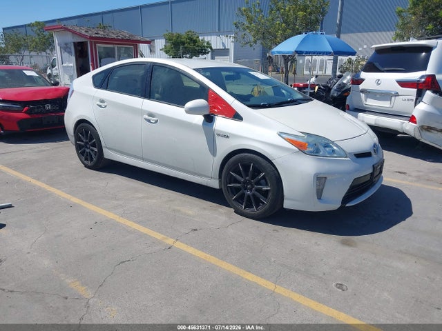 2015 TOYOTA PRIUS TWO