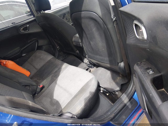 2022 KIA SOUL GT-LINE photo 8
