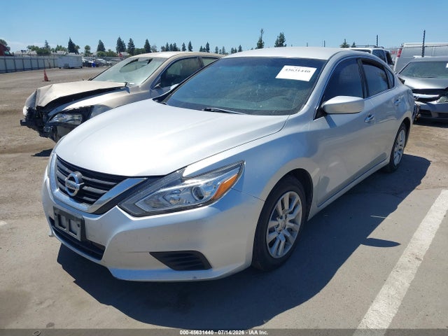 2016 Nissan ALTIMA 2.5/2.5 S/2.5 SL/2.5 SR/2.5 SV 照片 2