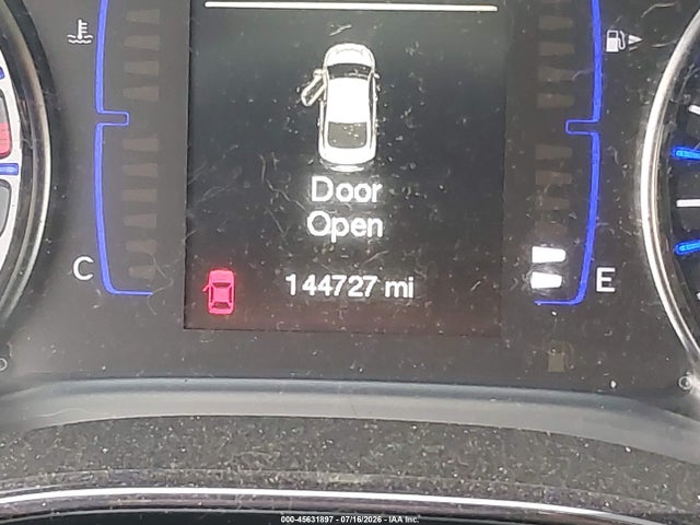 2015 Chrysler 200 S thumbnail 15