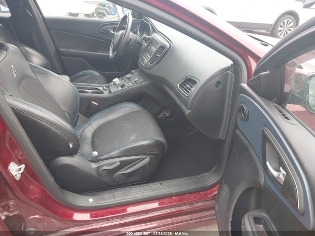 2015 Chrysler 200 S 照片 5