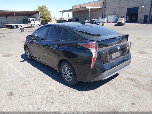 صورة 3 لـ 2016 Toyota PRIUS THREE