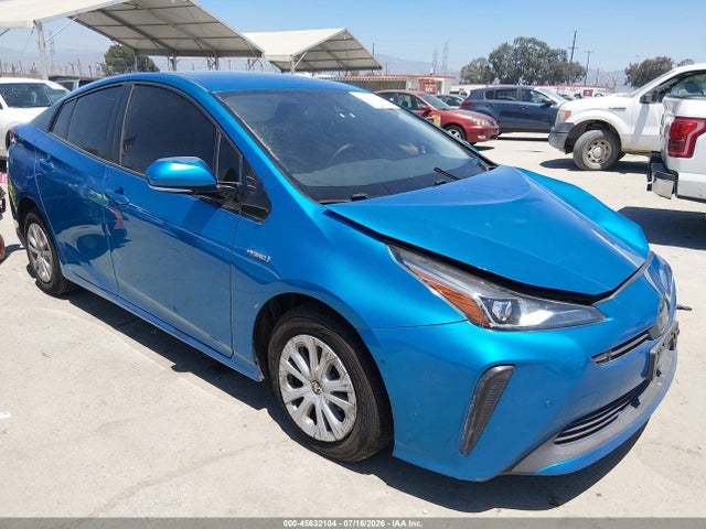2019 TOYOTA PRIUS LE