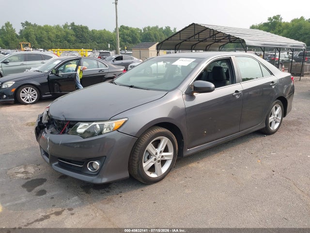 صورة 2 لـ 2012 Toyota CAMRY SE