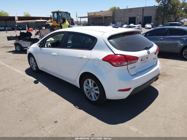 صورة 3 لـ 2017 KIA FORTE LX