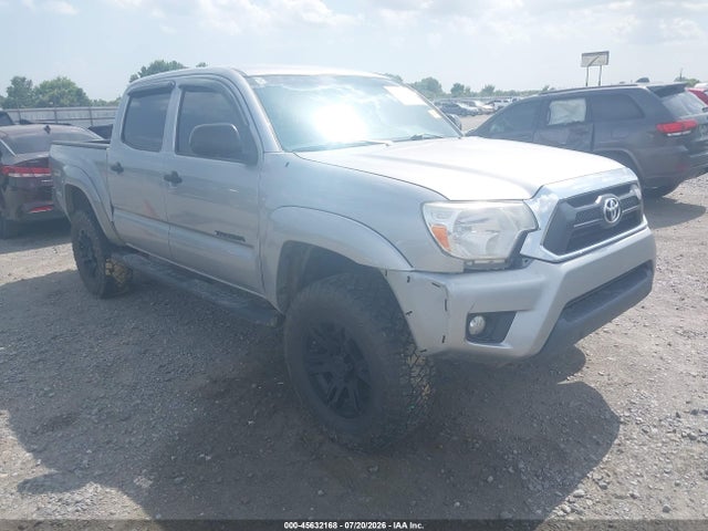 2015 TOYOTA TACOMA BASE V6
