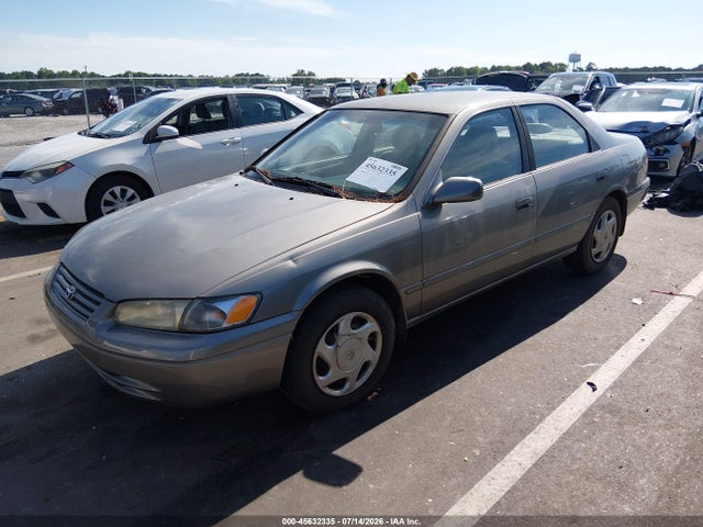 1997 Toyota CAMRY LE V6 — фото 2