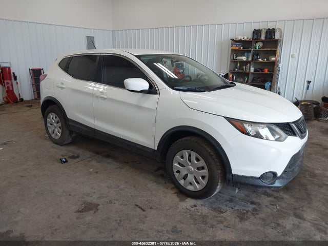 2018 NISSAN ROGUE S