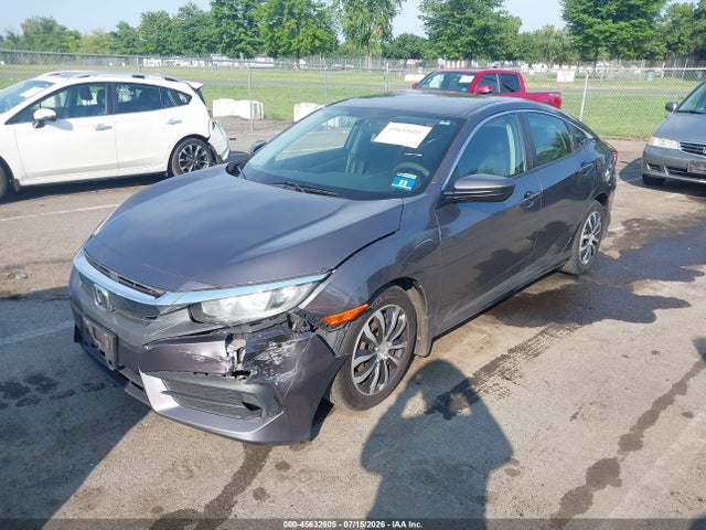 2016 Honda CIVIC LX — фото 2