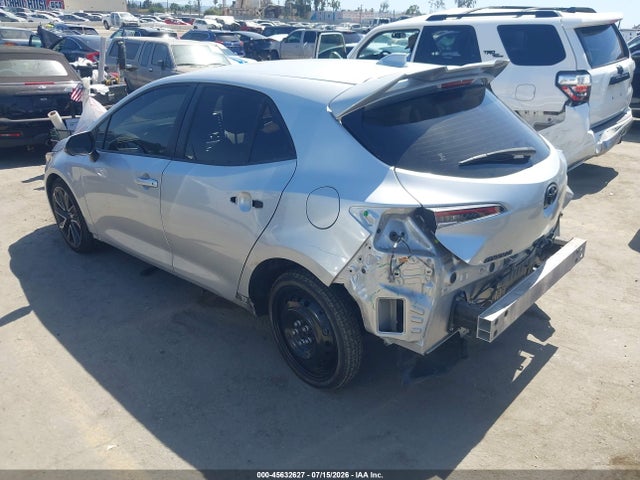 2020 Toyota COROLLA XSE photo 3