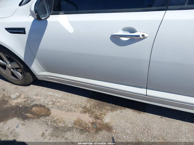 صورة مصغرة 15 لـ 2015 KIA OPTIMA LX