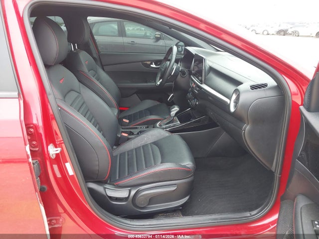2023 KIA FORTE GT 5