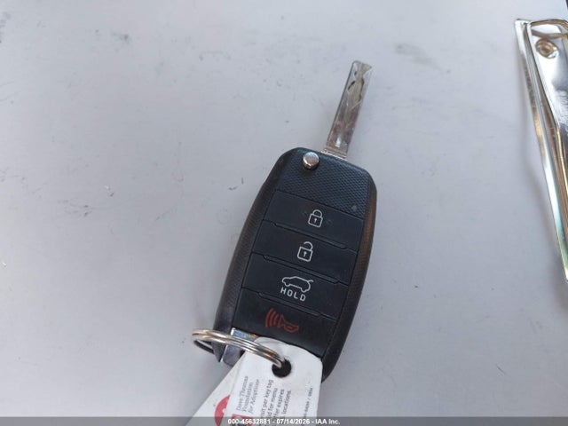 2017 KIA SOUL thumbnail 11