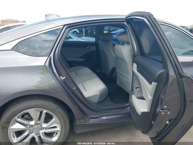 2019 Honda ACCORD LX — фото 8