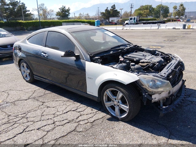 2014 MERCEDES-BENZ C 