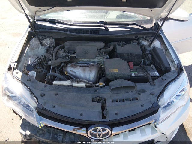 2015 Toyota CAMRY SE 照片 10