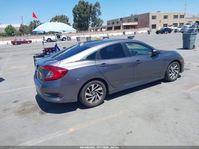 2017 Honda CIVIC EX — фото 4