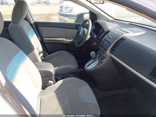 صورة 5 لـ 2011 Nissan SENTRA 2.0