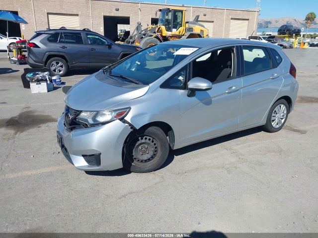 2016 Honda FIT LX — фото 2