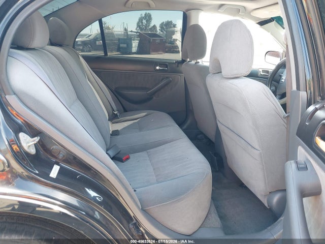 صورة 8 لـ 2004 Honda CIVIC EX