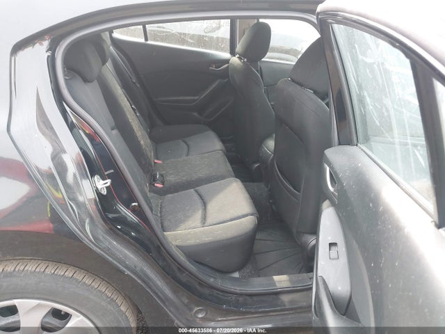 صورة 8 لـ 2014 Mazda MAZDA3 I SPORT