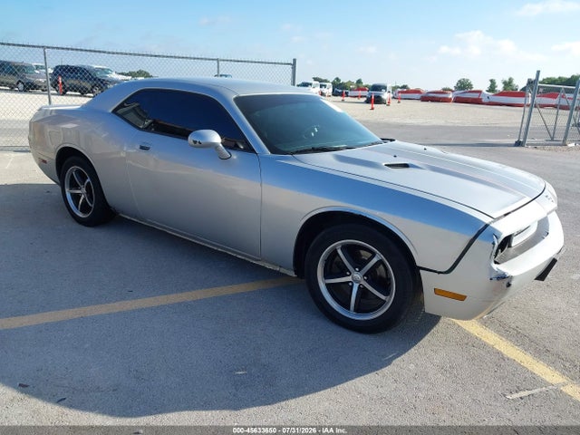 صورة 1 لـ 2010 Dodge CHALLENGER SE
