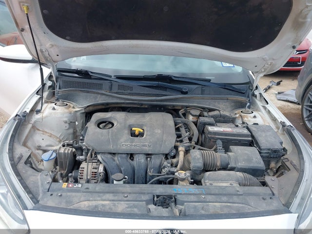 2019 KIA FORTE LXS 10