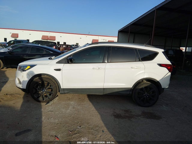 2019 FORD ESCAPE SE 15