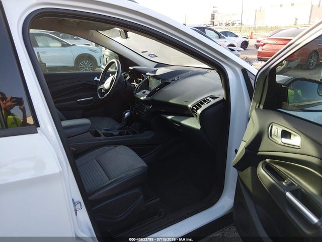 2019 FORD ESCAPE SE 5