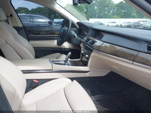 2012 BMW 740I 照片 5