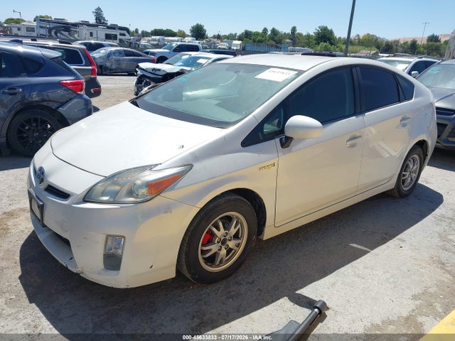 صورة 2 لـ 2010 Toyota PRIUS III